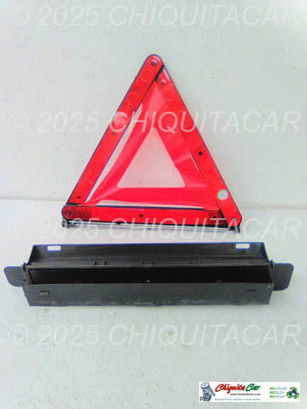 TRIANGULO PRE SINALIZAÇAO MERCEDES Classe A (168)  [1997-2004]