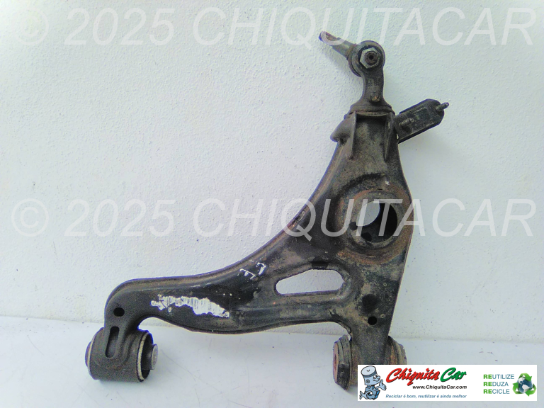 TRIANGULO SUP FRENTE ESQ MERCEDES Classe C (202)  [1993-2001]