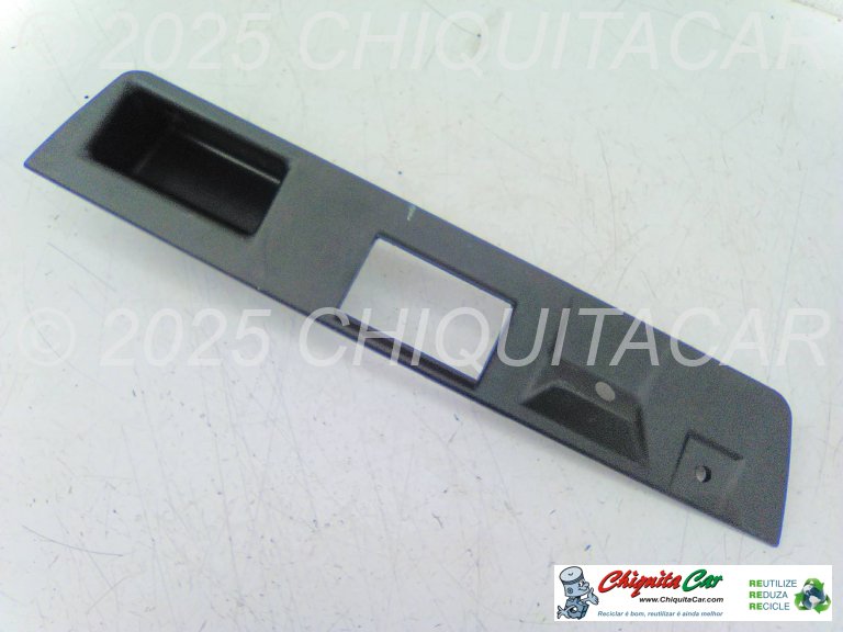REVESTIMENTO TAMPA MALA INF  MERCEDES Classe C (202)  [1993-2001]