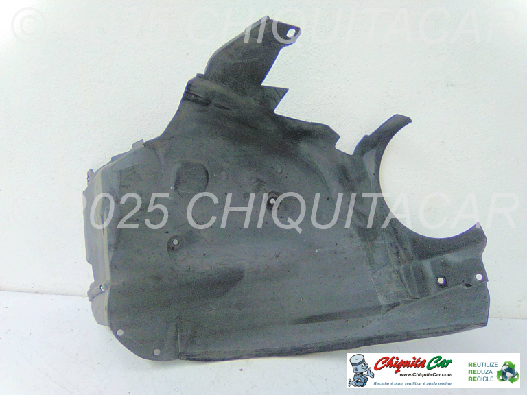 RESGUARDO CAVA RODA FRENTE ESQ TRAS MERCEDES Classe C (203)  [2000-2008]