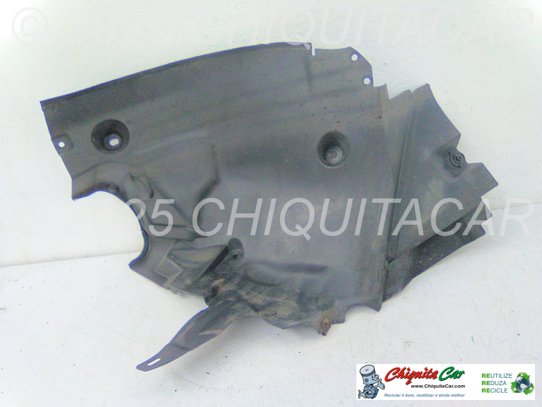 RESGUARDO CAVA RODA FRENTE ESQ TRAS MERCEDES Classe C (204)  [2007-2015]