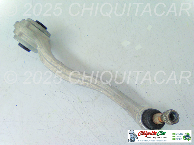 BRAÇO SUSPENSÃO FRENTE SUP ESQ MERCEDES Classe C (204)  [2007-2015]