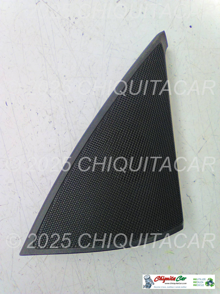 COBERTURA TRIANG. PORTA FRENTE DTA  MERCEDES Classe C (204)  [2007-2015]