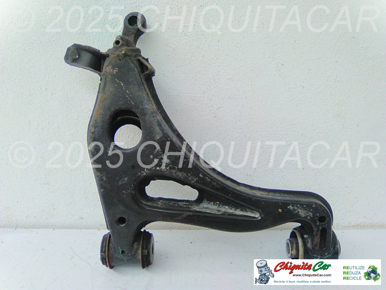 TRIANGULO SUP FRENTE ESQ MERCEDES Classe C (202)  [1993-2001]