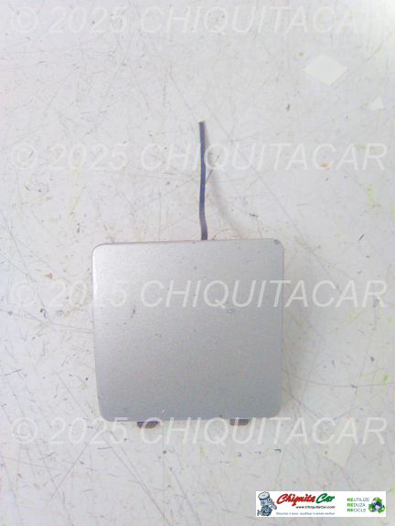 PORTINHOLA REBOQUE PARA CHOQUES FRENTE  MERCEDES CLS 219 
