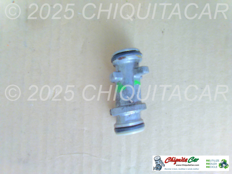 CONEXÃO RADIADOR OLEO MERCEDES Classe E (210) 