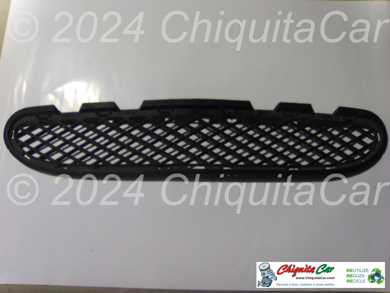 GRELHA CENTRAL PARA CHOQUES FRENTE MERCEDES Classe C (203)  [2000-2008]