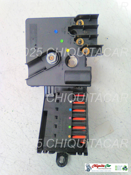 CAIXA PRE FUSIVEIS FRENTE MERCEDES Classe E (211) 