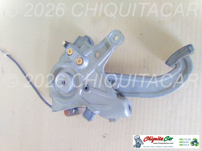 PEDAL TRAVÃO ESTACIONAMENTO MERCEDES Classe C (202) 