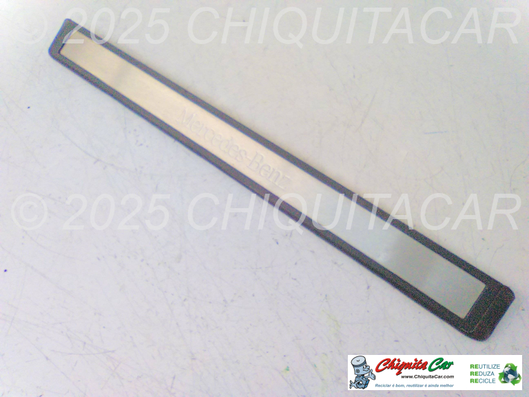 RODAPE PORTA FRENTE EXTERIOR MERCEDES Classe E (211) 