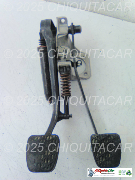 CONJUNTO PEDAIS MERCEDES 124