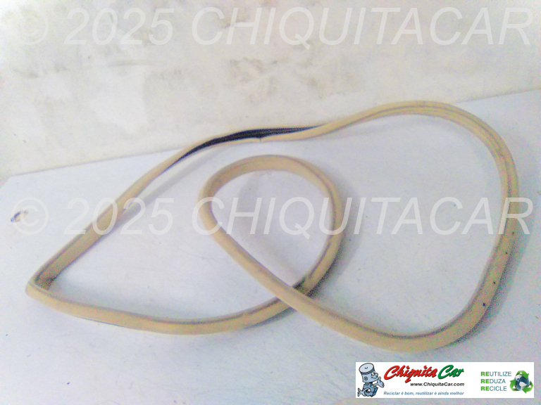 GUARNIÇÃO PORTA FRENTE ESQ/DTA MERCEDES Classe E (211) 
