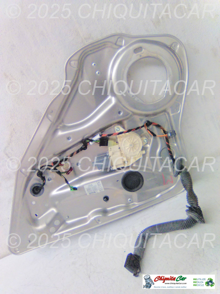 ELEVADOR ELECT TRAS DTO MERCEDES Classe C (204) 