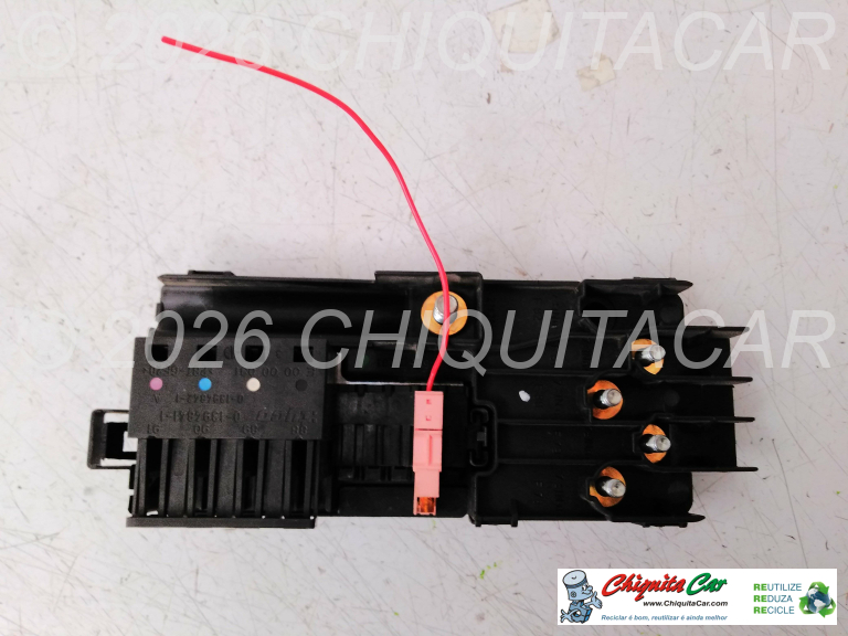 CAIXA FUSIVEIS TRAS MERCEDES Classe E (211) 