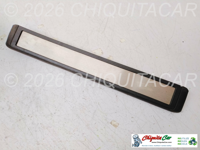 RODAPE PORTA TRAS DTA MERCEDES Classe E (211) 