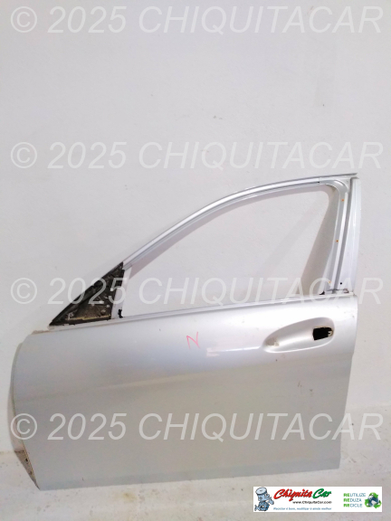 PORTA FRENTE ESQ MERCEDES Classe C (204) 