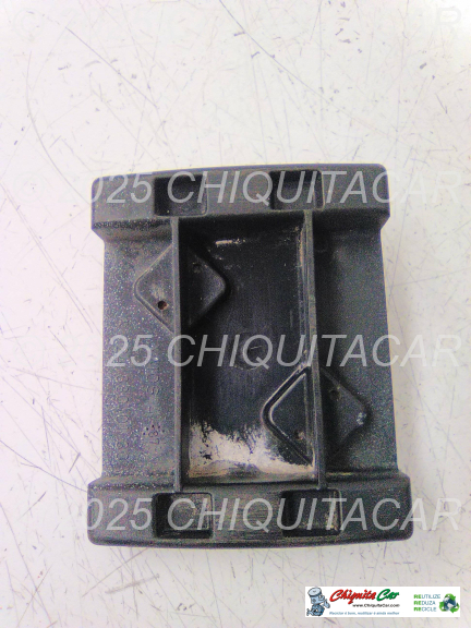 SUPORTE PARA CHOQUES TRAS ESQ/DTO MERCEDES 124