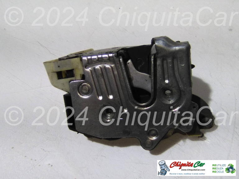 FECHADURA PORTA TRAS ESQ MERCEDES 190 (201)