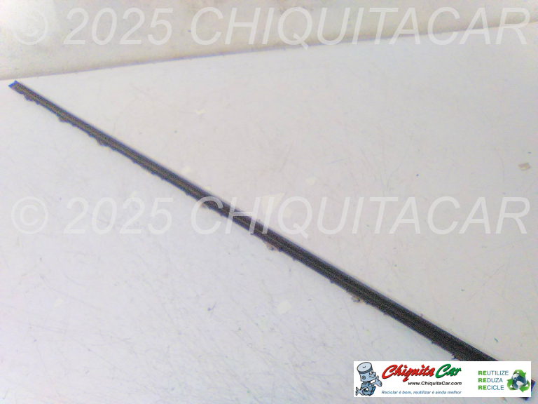 FRISO BORRACHA INF PORTA FRENTE DTO  MERCEDES Classe C (204) 