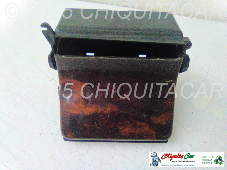 CINZEIRO CONSOLA ATRAS MERCEDES Classe E (210) 