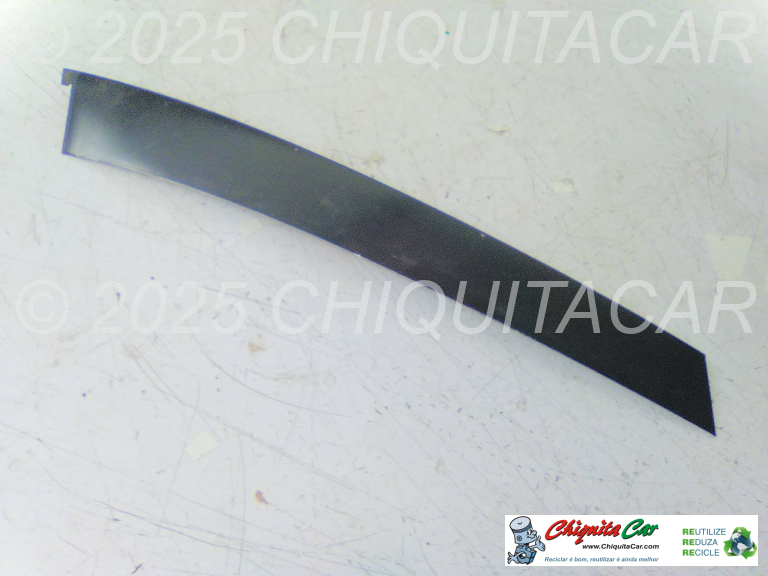 REVESTIMENTO VERTICAL PORTA TRAS DTO Tras  MERCEDES Classe C (204) 