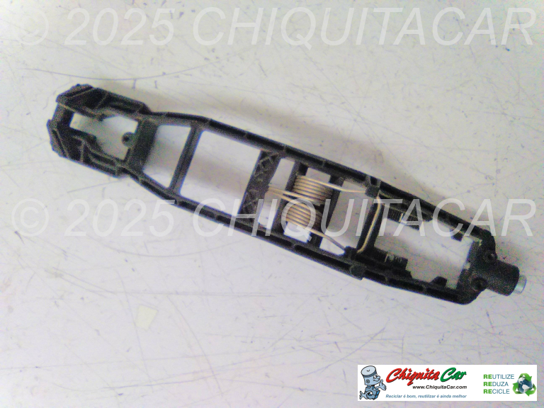 SUPORTE PUXADOR PORTA TRAS ESQ  MERCEDES Classe E (210) 