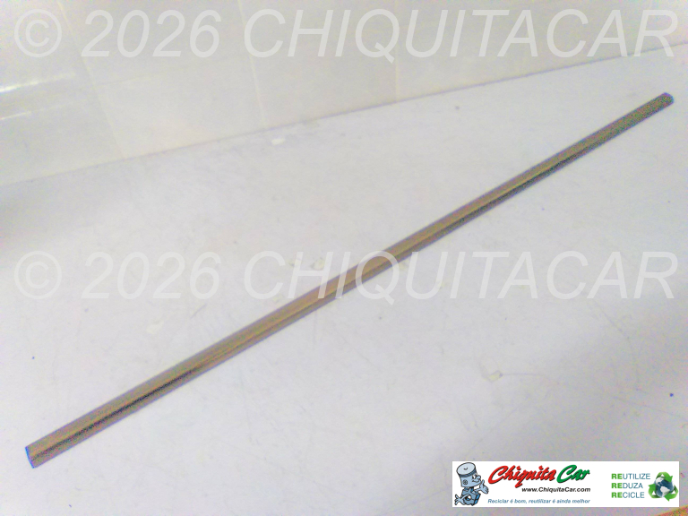 FRISO VIDRO PORTA TRAS DTO MERCEDES Classe C (202) 