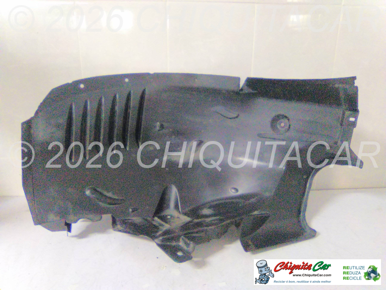 RESGUARDO CAVA RODA FRENTE ESQ FRENTE MERCEDES Classe C (204) 