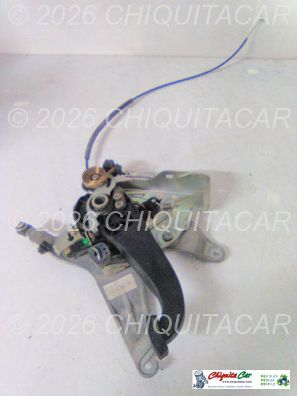 PEDAL TRAVÃO ESTACIONAMENTO MERCEDES Classe C (204) 