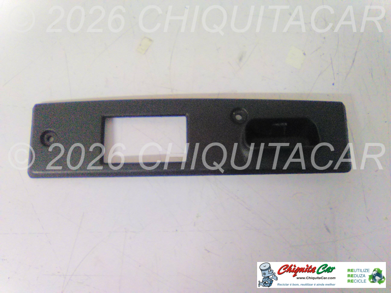 PUXADOR (FRISO INF) MALA MERCEDES Classe C (203) 