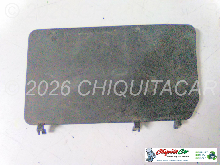 TAMPA CAIXA FUSIVEIS TRAS MERCEDES Classe E (210) 
