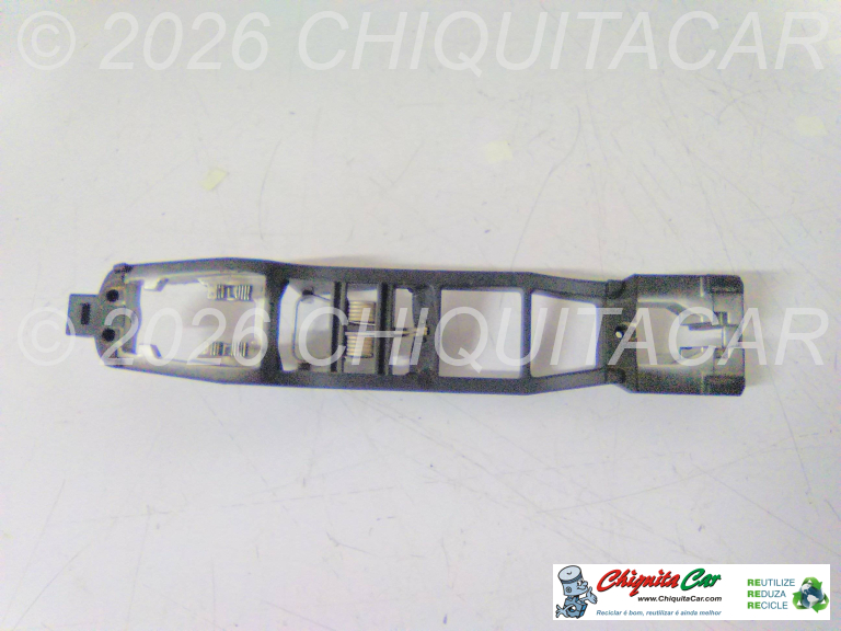 SUPORTE PUXADOR PORTA TRAS DTA MERCEDES Classe E (210) 