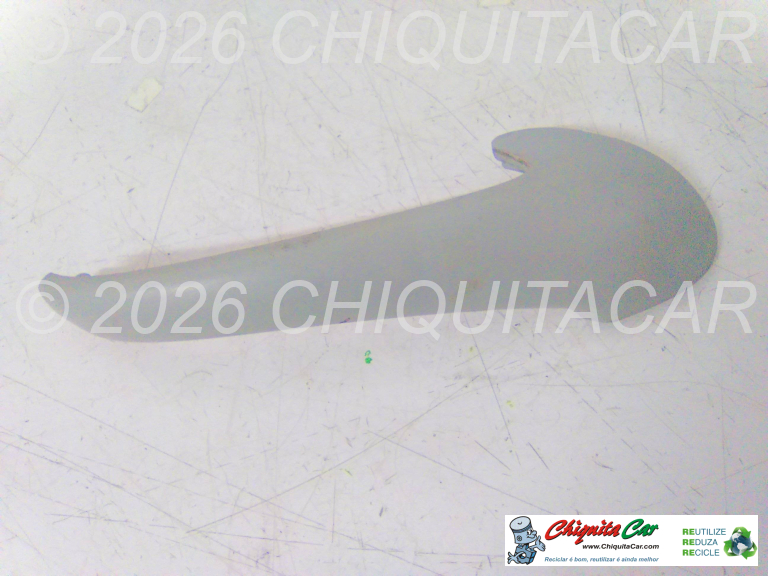 CAPA PUXADOR INTERIOR PORTA FRENTE ESQ MERCEDES Classe C (203) 