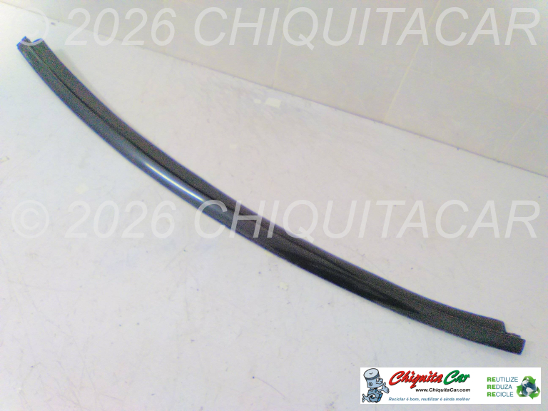 FRISO PARA BRISAS SUP  MERCEDES Classe C (203) 