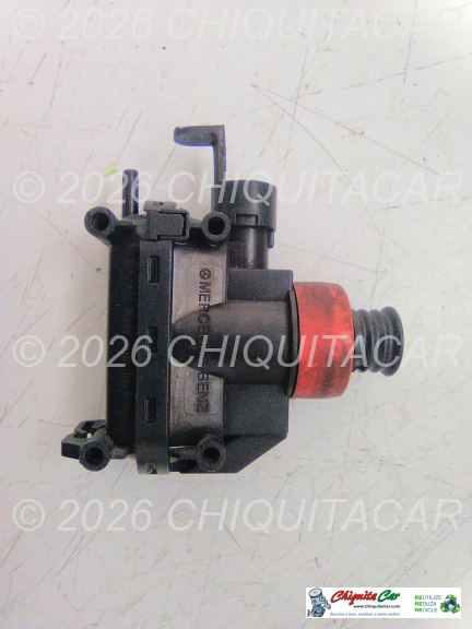 PISTOLA VACUO MALA MERCEDES 190 (201)