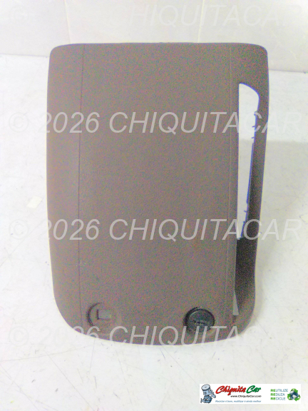 TAMPA REVESTIMENTO MERCEDES VITO (638)