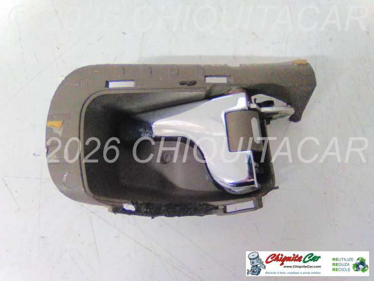 PUXADOR PORTA FRENTE ESQ INT MERCEDES VITO (638)
