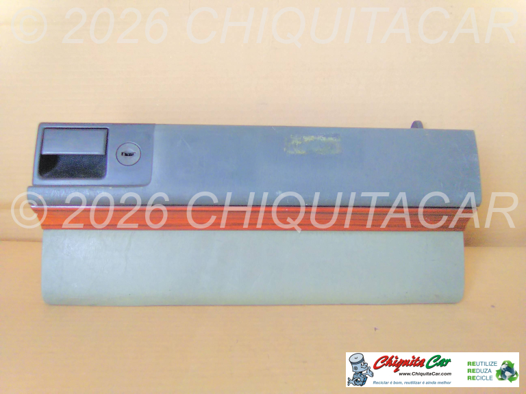 TAMPA PORTA LUVAS MERCEDES 124
