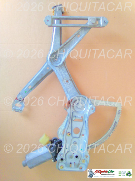 ELEVADOR ELEC FRENTE ESQ  MERCEDES Classe C (202) 