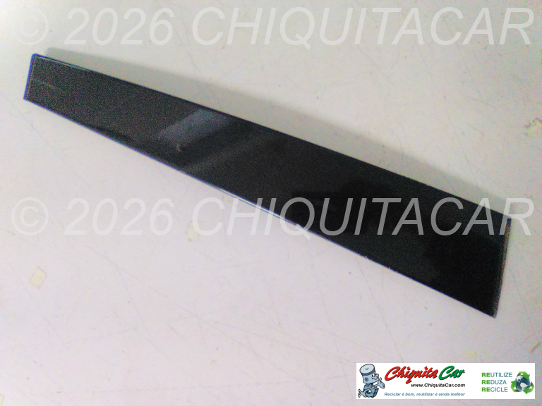 REVESTIMENTO VERTICAL PORTA FRENTE ESQ  MERCEDES Classe E (211) 