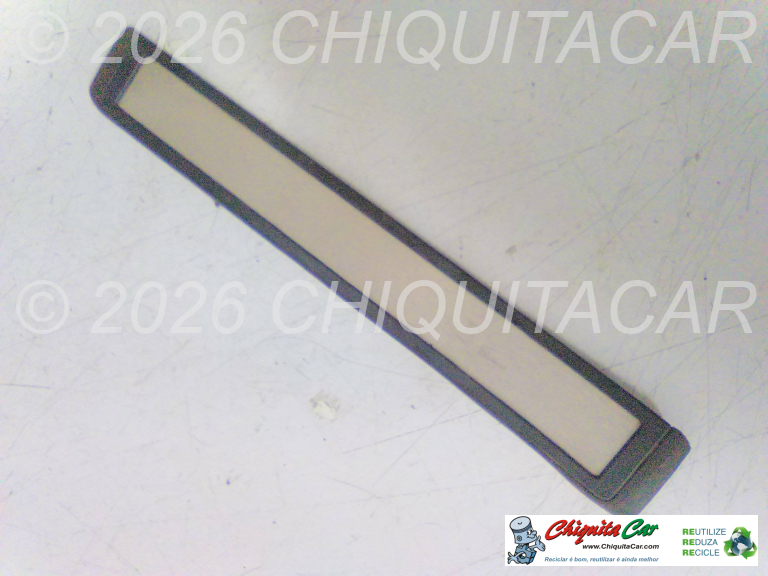 RODAPE PORTA TRAS ESQ MERCEDES Classe E (211) 