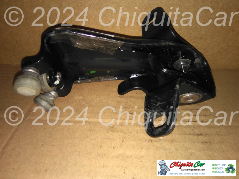 SUPORTE CARRINHÃO PORTA ESQ  MERCEDES VITO (639)  [2003-Presente]