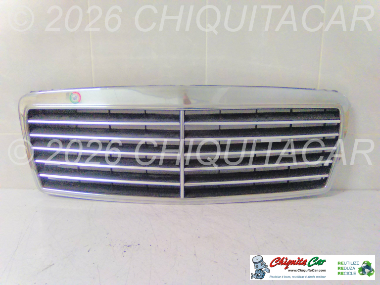 GRELHA CAPOT MERCEDES Classe E (210) 