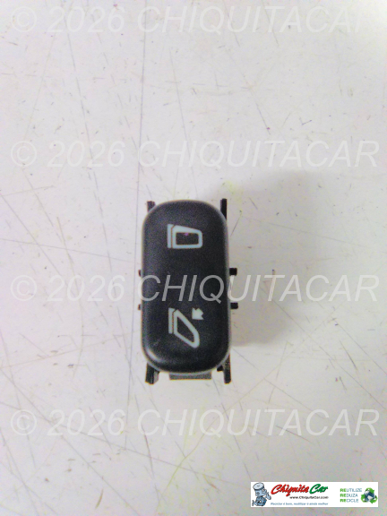 BOTÃO REBATER ESPELHOS RETROV MERCEDES Classe C (202) 