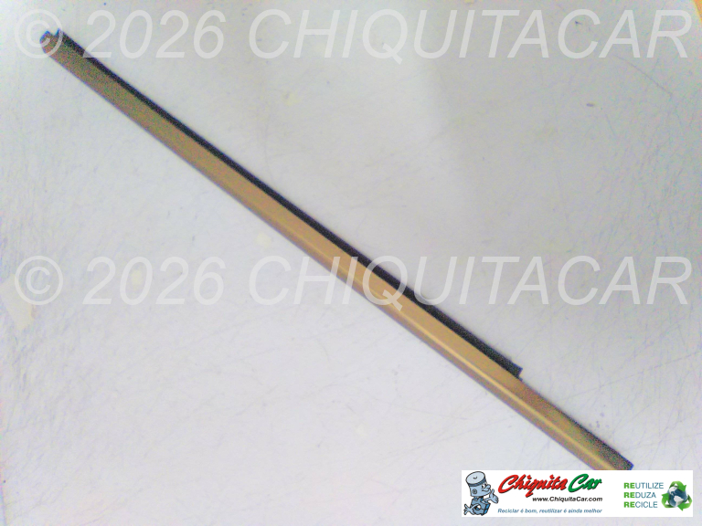 FRISO RASPADOR PORTA TRAS EXT DTO MERCEDES Classe C (202) 