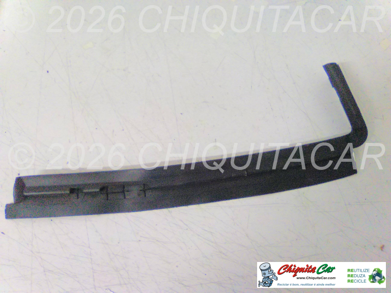 BORRACHA FRISO INF OPTICA DTA MERCEDES 190 (201)