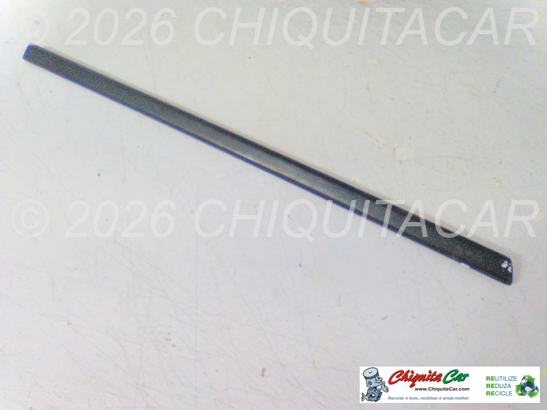 FRISO ESTR PORTA TRAS DTO CENTRO MERCEDES 190 (201)