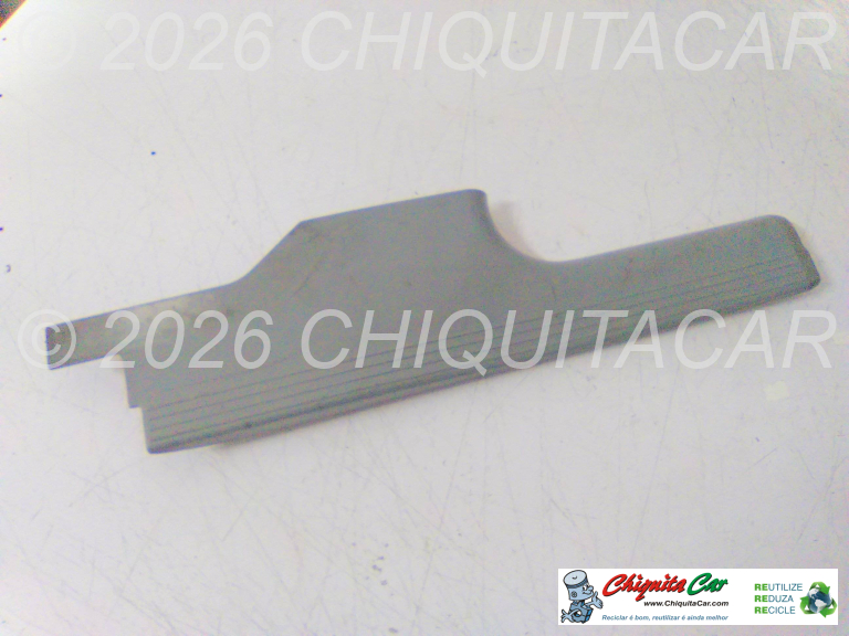RODAPE PORTA TRAS INT DTA MERCEDES Classe E (210) 