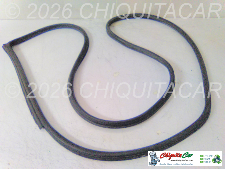 BORRACHA PORTA FRENTE ESQ MERCEDES Classe C (202) 