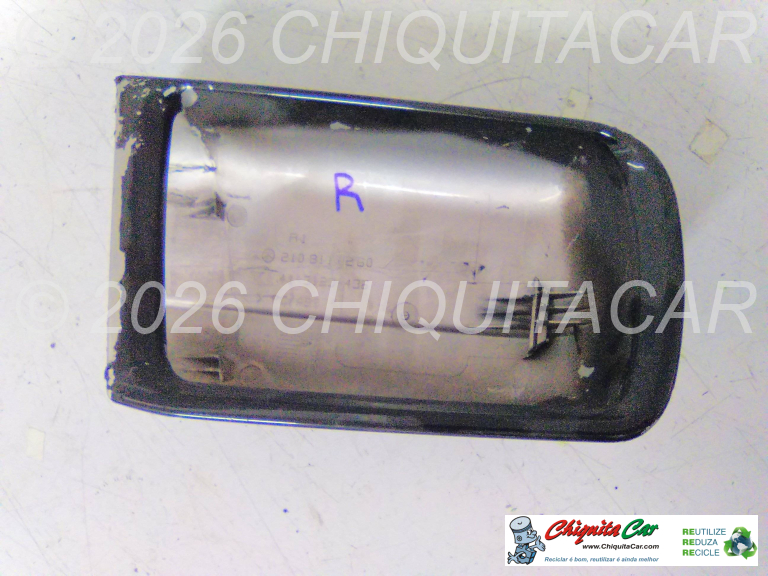 CAPA ESPELHO DTO MERCEDES Classe C (202) 